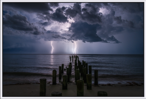 Pilings Light show